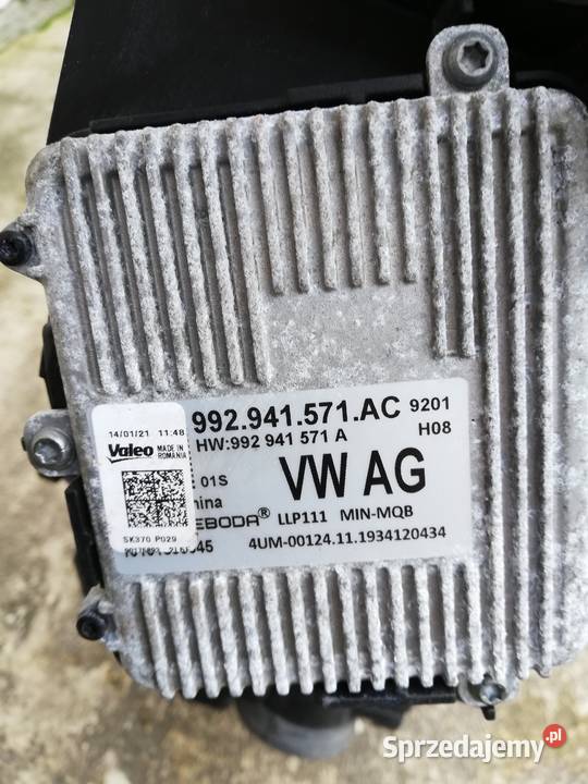 SKODA SCALA Lampa Prawa 2021 FULL LED Komplet Poświętne