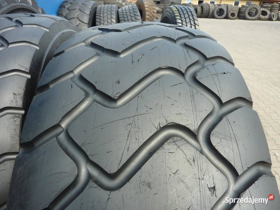 2x Opona używana przemysłowa 205R25 JCB EARTH Zaścianki