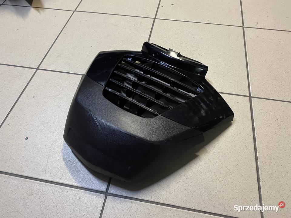 Grill nosek zderzak czasza Piaggio MP3 125250 sprzedam