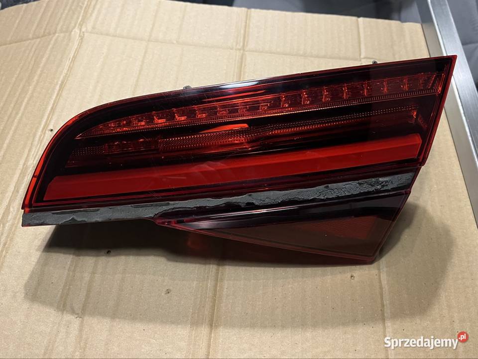Audi A8 D4 S8 LIFT lampa tylna PRAWA Oświetlenie