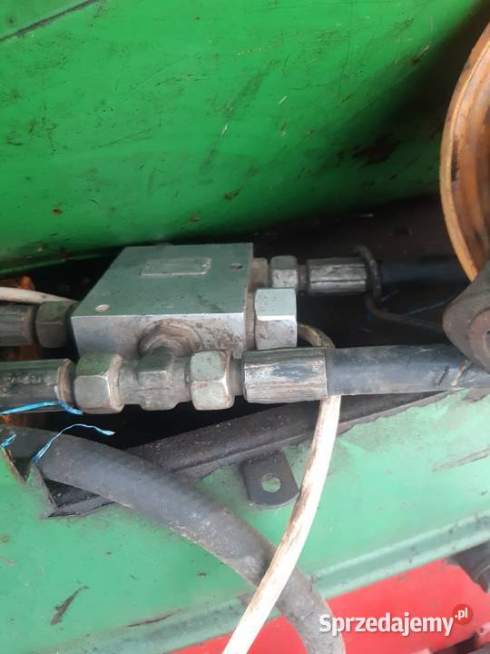 Rozrzutnik Warfama nieuszkodzony Rozrzutniki obornika Załusin