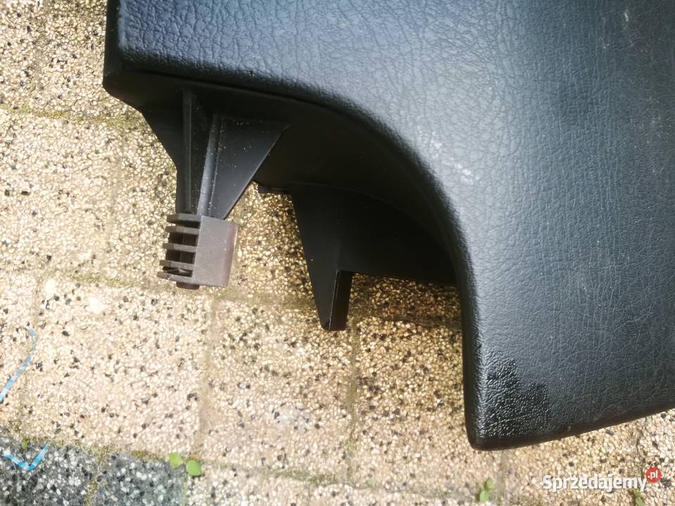 Schowek Audi 100 lubelskie Biłgoraj