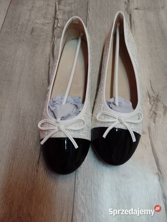41 Ekskluzywne biało czarne baleriny wieczorowe małopolskie Kraków