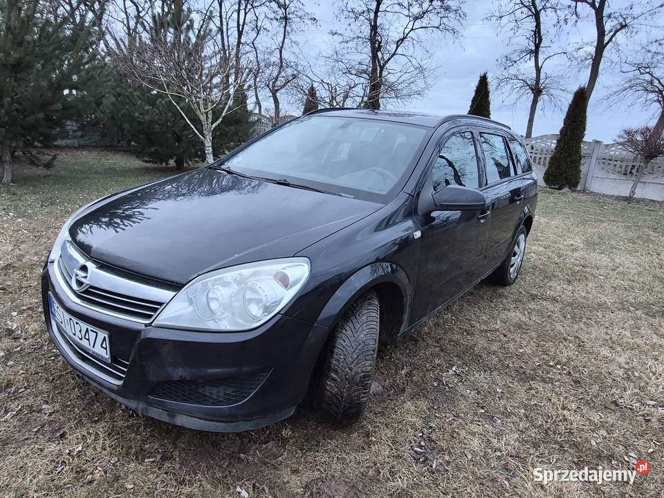 Opel Astra H kombi 17 Cdti 2008 diesel