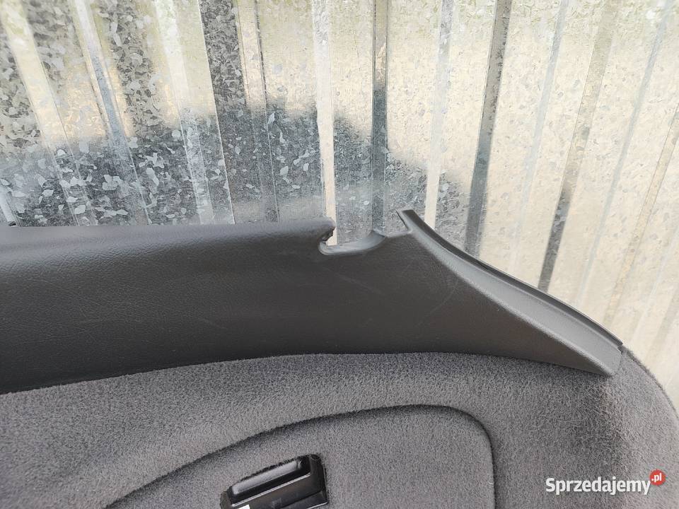 Audi A4 B5 Avant Boczki bagażnika osobowe Lututów sprzedam