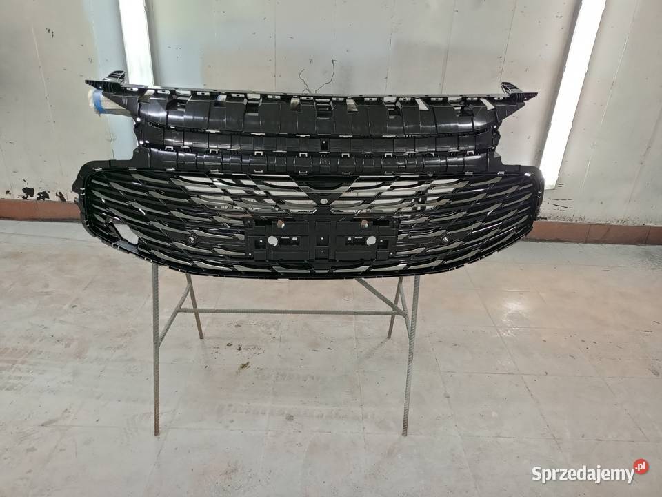 MG HS II 24 atrapa zderzaka grill Góra Kalwaria
