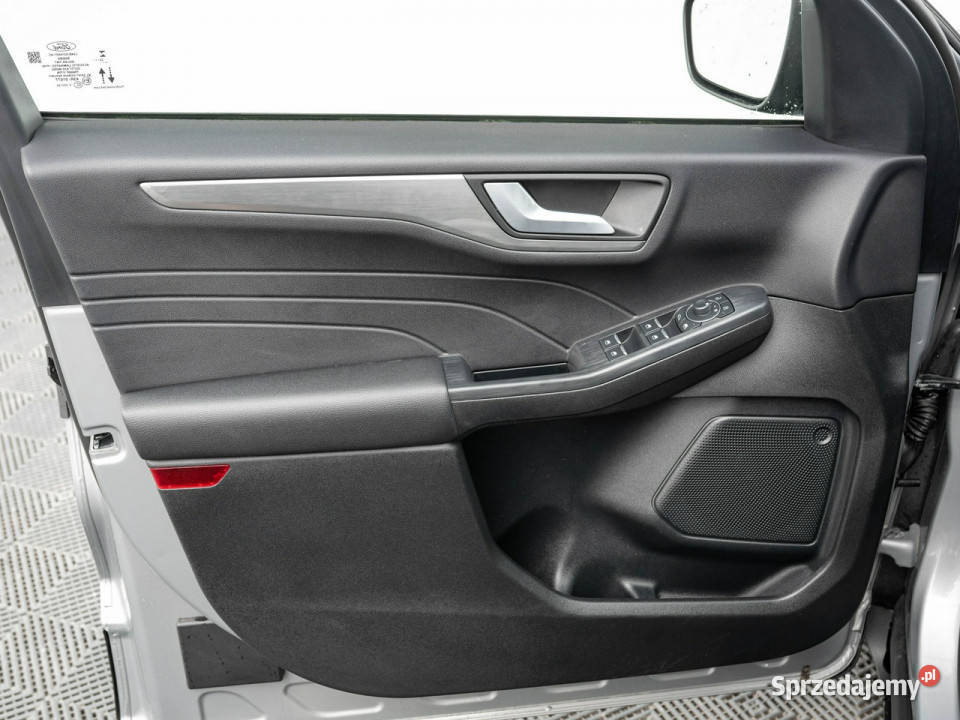 Ford Kuga GD1M17525 FHEV FWD Titanium Podgrzf Zarejestrowany w Polsce