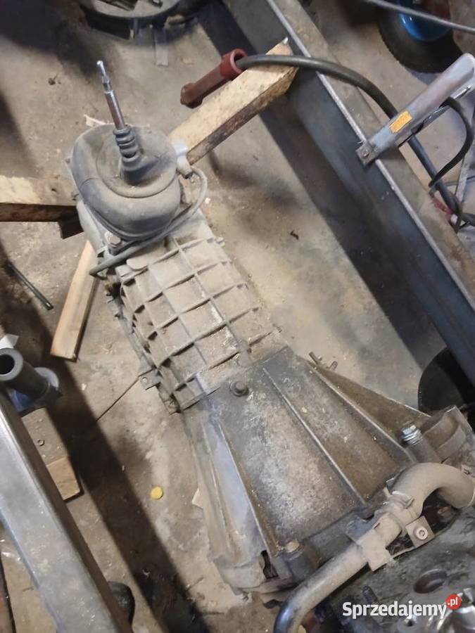 Sprzedam skrzynie polonez truck i tylny most Skrzeszew