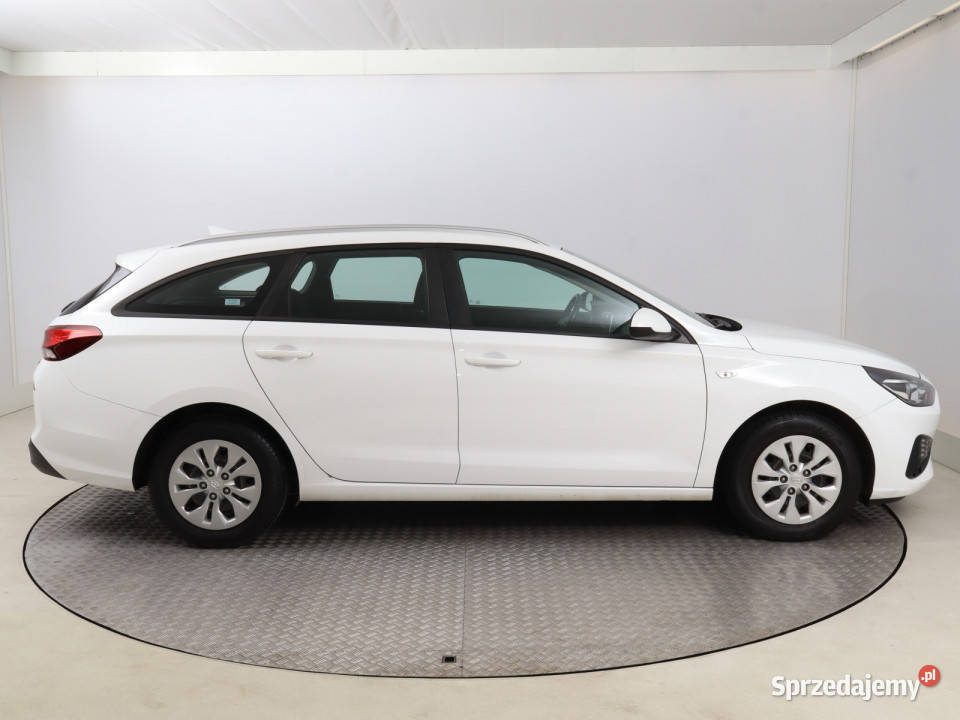 Hyundai i30 15 DPI 81KM Bielany Wrocławskie sprzedam