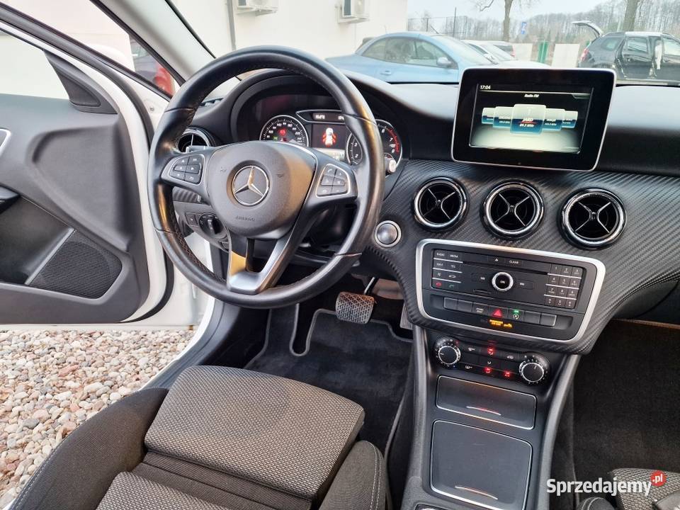 Mercedes GLA180 Salonowy Serwisowany Pełna GLA podlaskie Białystok