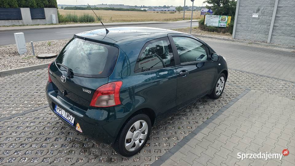 Toyota Yaris 2 Polski salon klimatyzacja ABS Yaris Rokietnica sprzedam