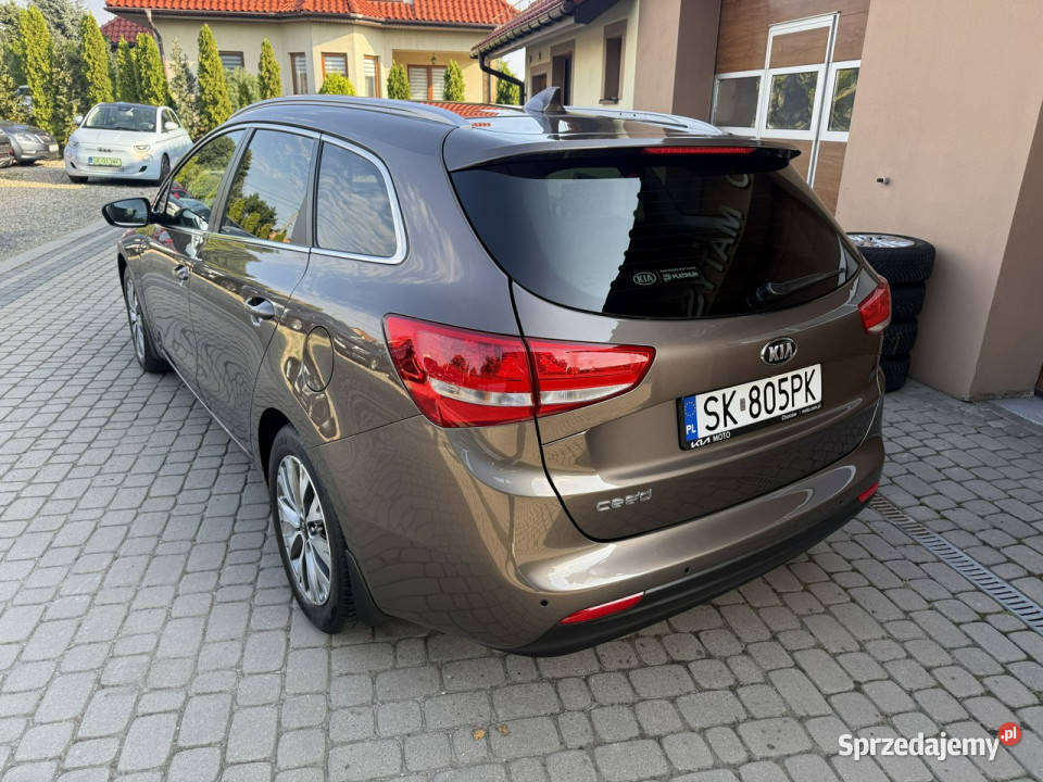 Kia Ceed 16 GDI 135 Klima Navi Kraj Serwis II 4/5 Motoryzacja