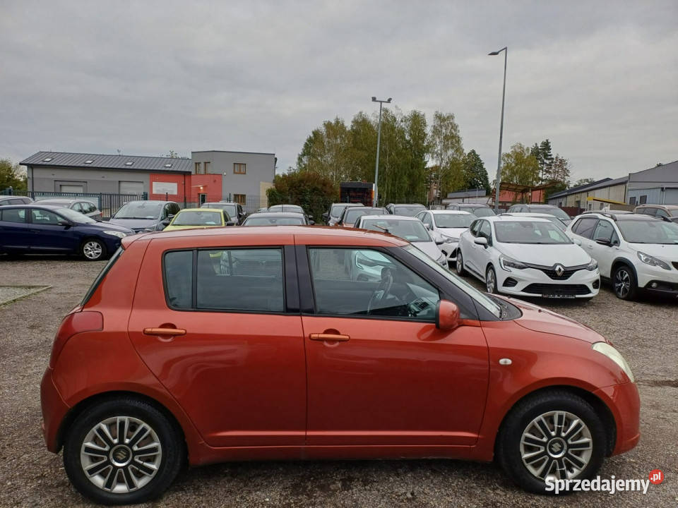 Suzuki Swift Grzane Fotele Klima Zarejestrowany wielofunkcyjna kierownica Chrzanów sprzedam