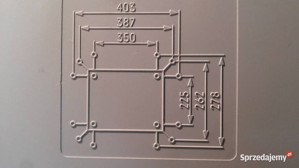 Plastikowa skrzynka elektryczna