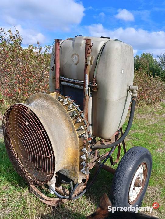 Opryskiwacz sadowniczy Pilmet Termit 400l Zawieszane lubelskie Annopol