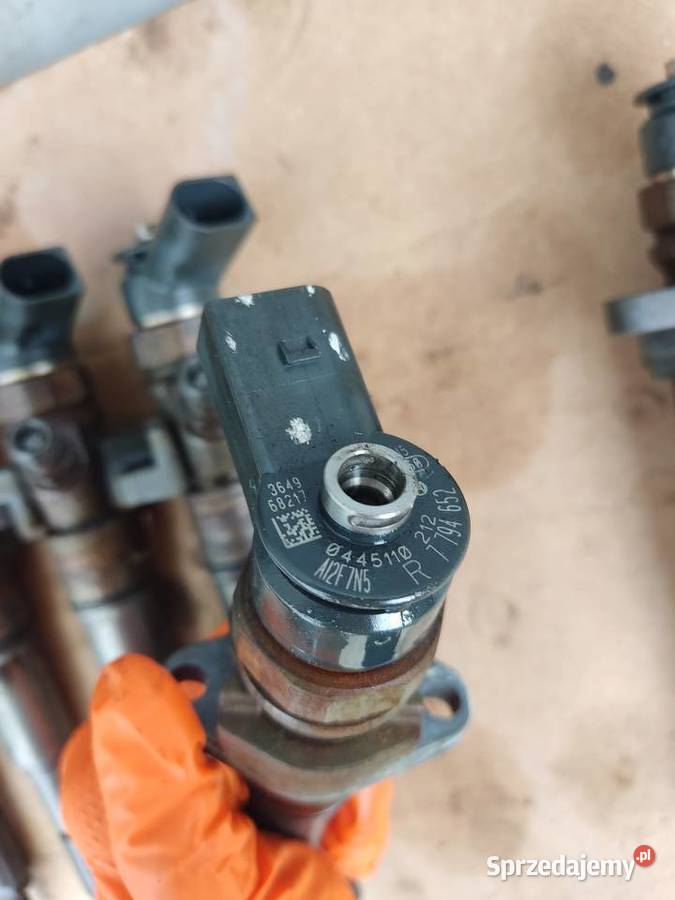 BMW E60 E61 25D WTRYSK WTRYSKIWACZ PALIWA