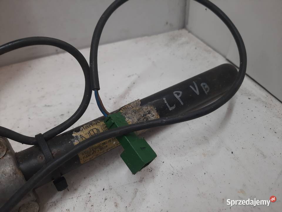 Opel Vectra B lewy napinacz pasa bezpieczeńśtwa