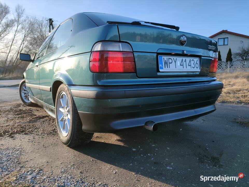 BMW E36 compact 102KM Odrzywół sprzedam