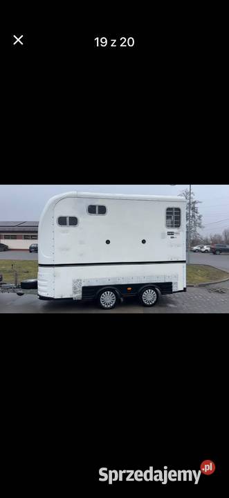 Przyczepa EQUI TREKA Space Treka Do przewozu koni