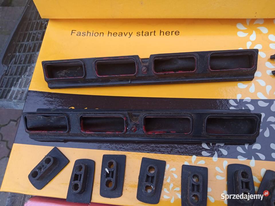 Polonez Borewicz uchwyty pasazerow podsufitka