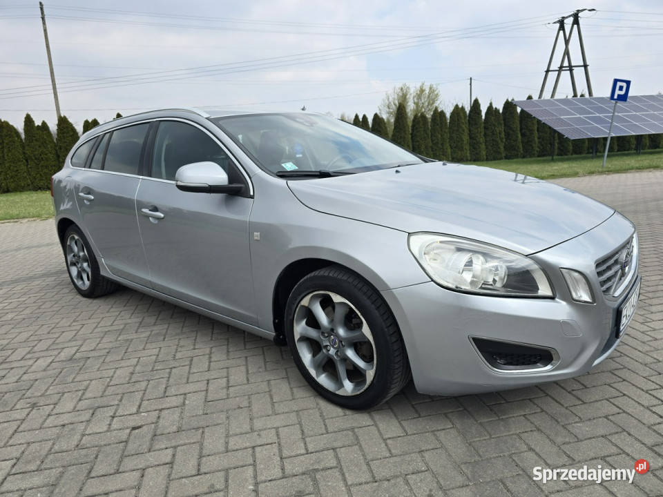Volvo V60 16hdi Ocean RaceNaviSerwisSkóryKlimatr łódzkie Kutno