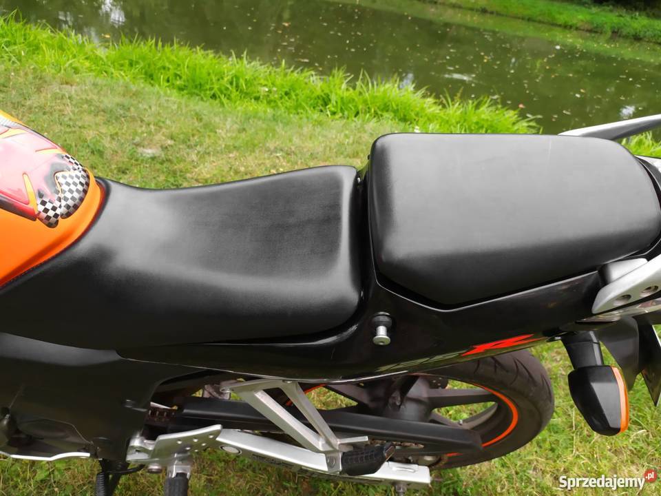 Honda CBR 125r SUPER STAN sportowy sprzedam