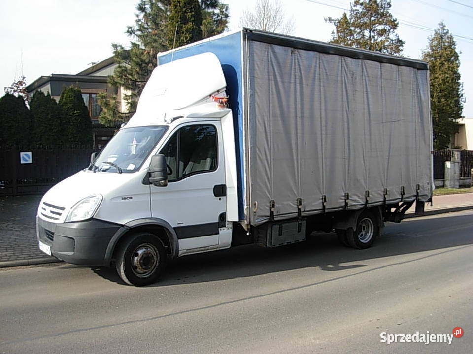IVECO DAILY 30 2007 PLANDEKA Z WINDA śląskie