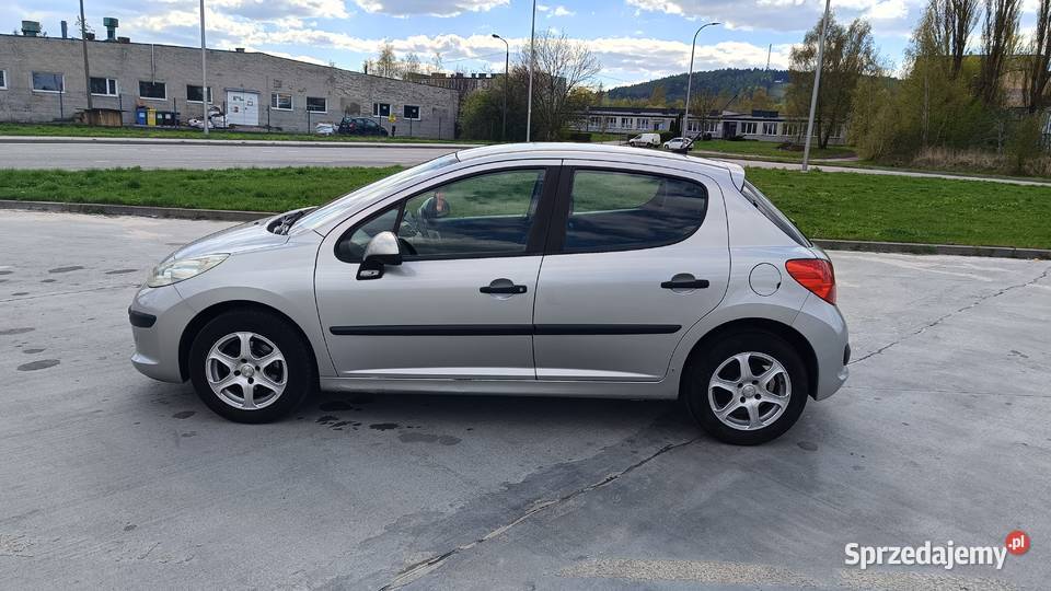 Peugeot 207 14 16V 207