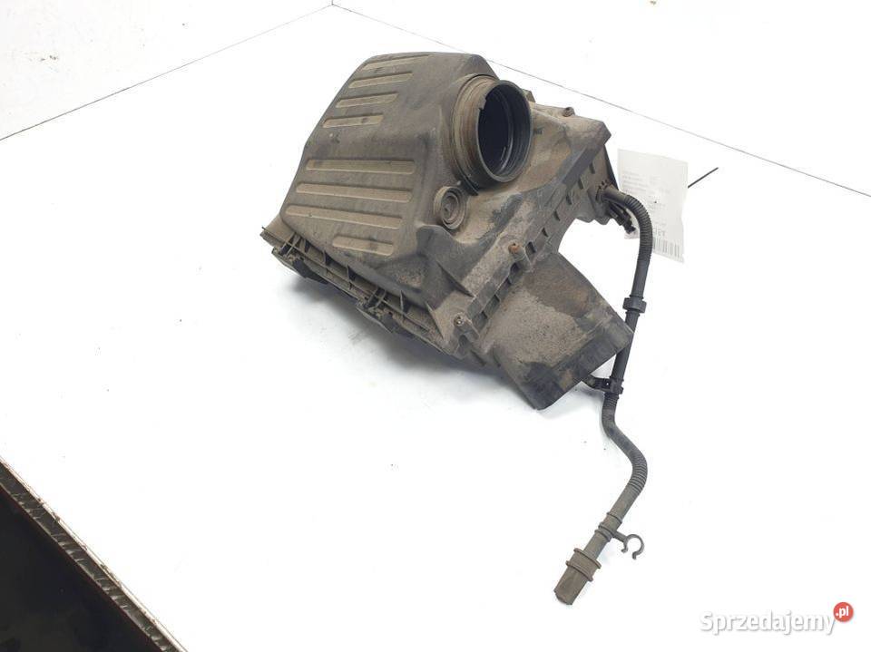 OBUDOWA FILTRA OPEL INSIGNIA A 55560889 osobowe Lipno