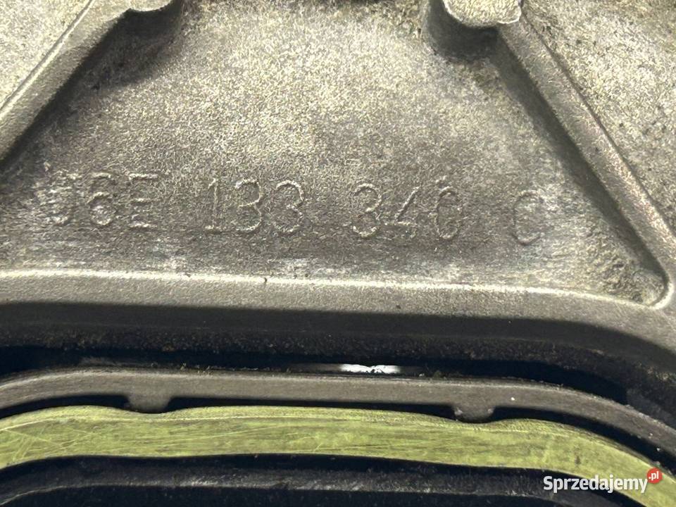 AUDI Q7 30 TFSI V6 24V CJT 272 kolektor ssący osobowe Kielce