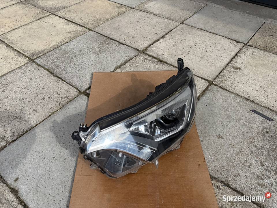 Toyota Rav4 IV Lift Lampa lewa Led Bełchatów sprzedam