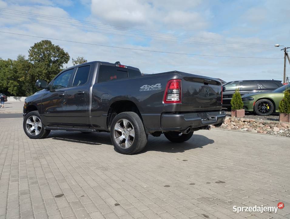 Dodge RAM 57 1500 DECHROMING RAM