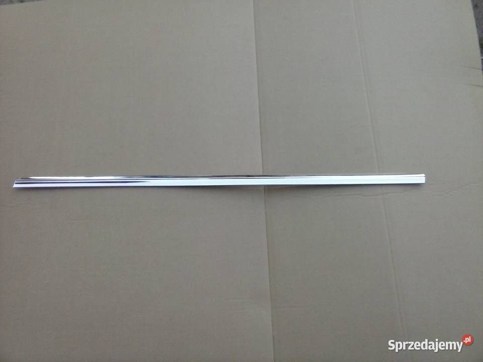 Mercedes W 109 Long listwa parapet prawych Bukownica