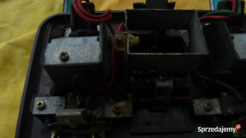 OPEL MONTEREY ISUZU TROOPER LAMPKA KABINY terenowe Pozostałe Wolsztyn