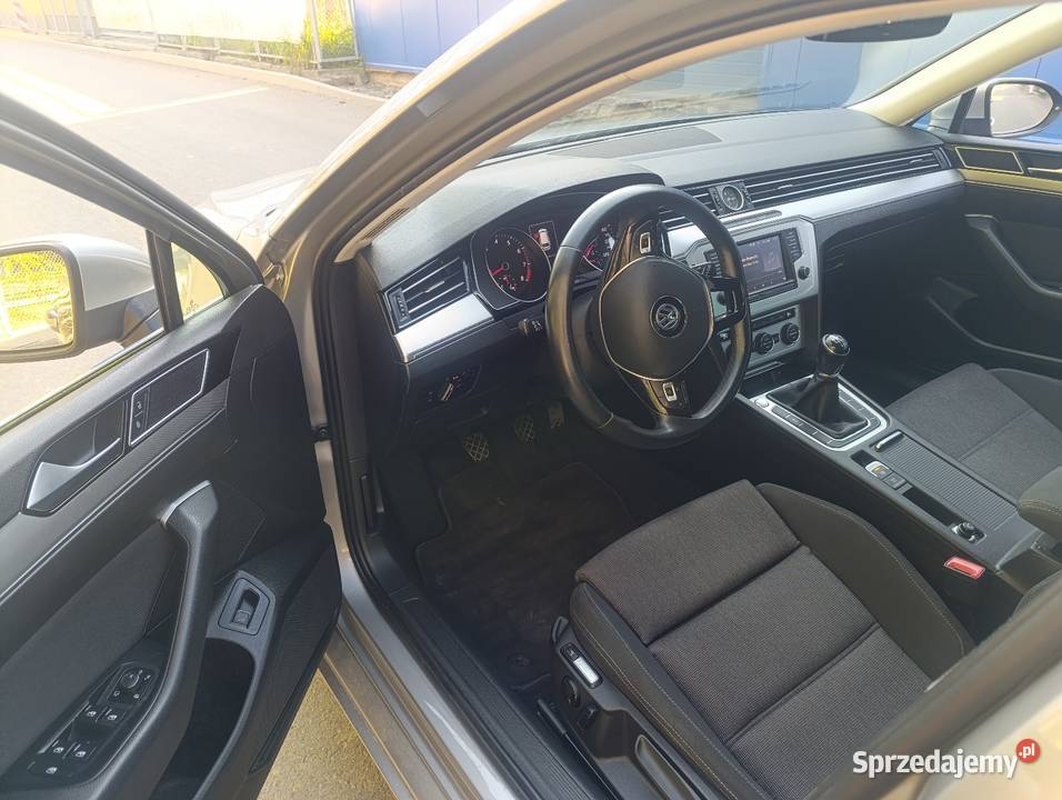Volkswagen Passat 14tsiEA211 Bezwypadkowy org Dębica sprzedam