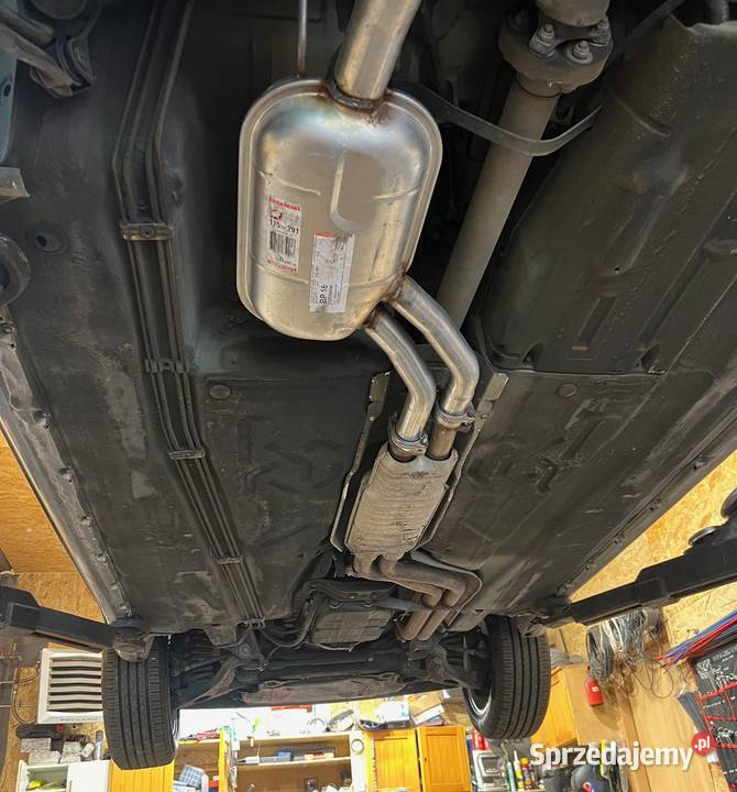 Mercedes W124 300E 1990r sedan super stan mały