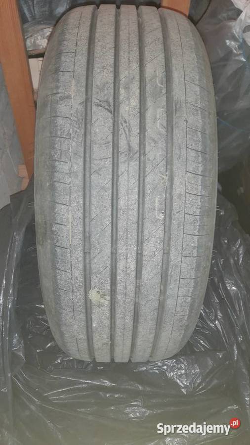 Sprzedam 4 opony letnie GOODYEAR 215 50 R 18 92V