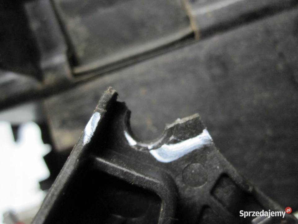 DODGE NITRO 08r zamek drzwi lewy tył 4589283AF osobowe świętokrzyskie