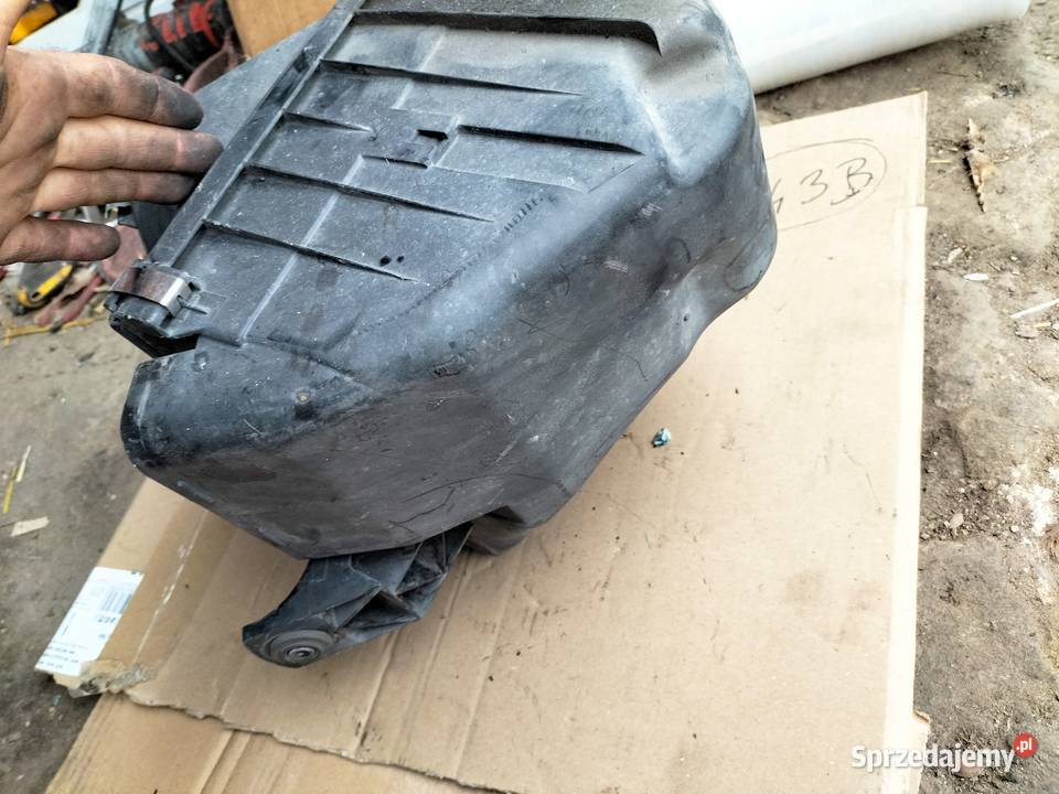 Audi A4 B5 A6 C5 25TDI OBUDOWA FILTRA POWIETRZA osobowe Kamień-Kolonia sprzedam