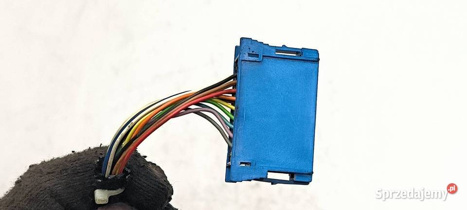 PRZYCISK RENAULT SCENIC I LIFT 8200063000 osobowe Lipno