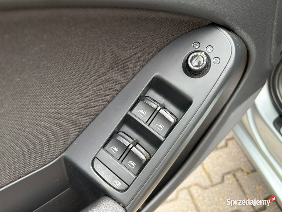 Audi A4 Avant 18 Podgrzewane fotele Hak zadbane Lipówki