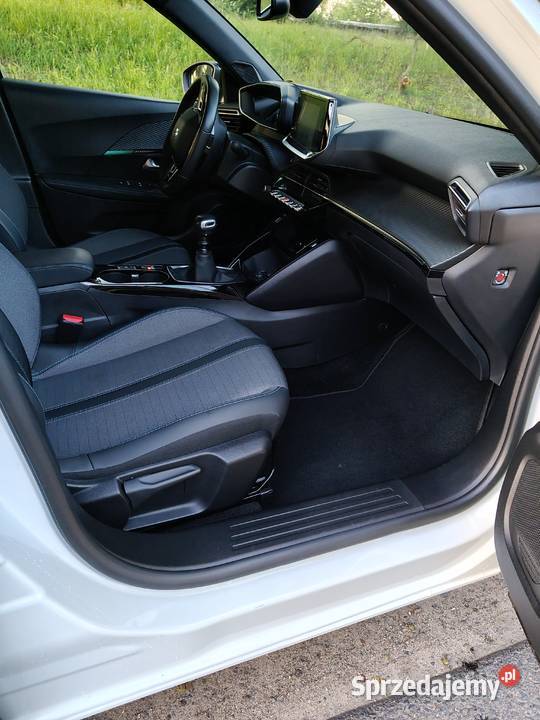 Peugeot 2008 Allure Pack SS 130 benzyna Virtual 130KM zachodniopomorskie Stargard sprzedam