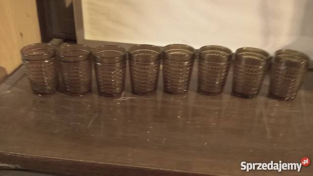 6 ładnych kieliszków z czasów PRLu plus Antyki, Sztuka, Kolekcje mazowieckie
