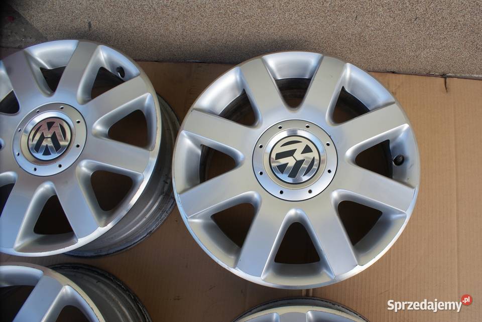 Alu Oryginał VW 5x112 6Jx16 ET50 Stan Touran Samochodowe Dynów