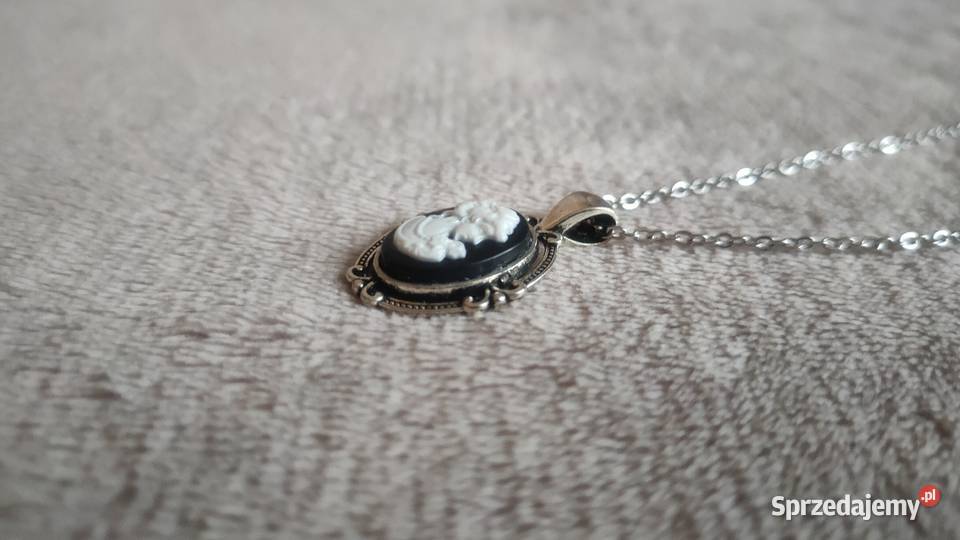 Wisior wisiorek naszyjnik kamea kobieta śląskie Tarnowskie Góry sprzedam