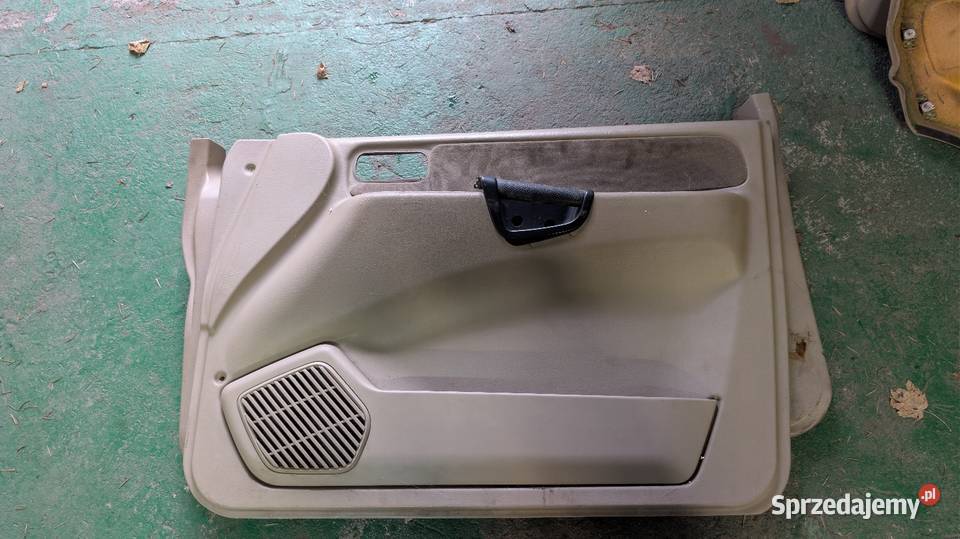 Nissan Terrano 2 boczki drzwi tapicerka 4/5 Gorzów Wielkopolski sprzedam