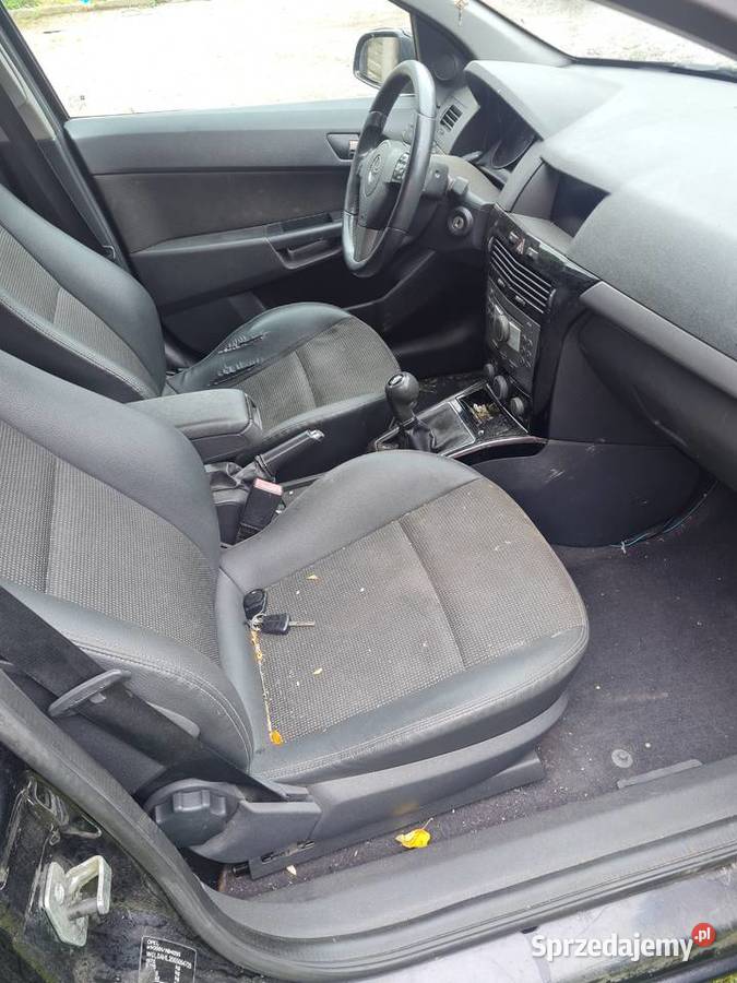 Blotnik opel astra h kolor z20r części blacharskie