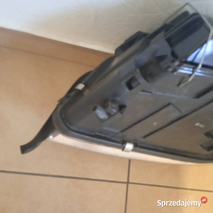Audi A6 C5LIFT xenon reflektor prawy hella