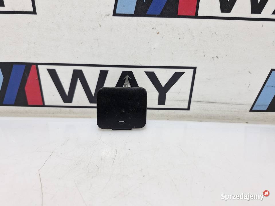 BMW E39 ZAŚLEPKA HAKA ZDERZAKA PRZÓD 8159353