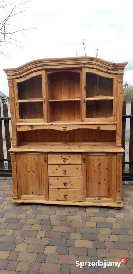 Kredens sosnowy kujawsko-pomorskie Aleksandrów Kujawski